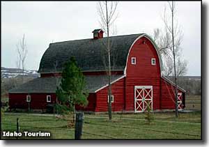 Barn in the Ririe area