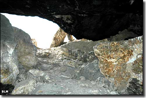 Lovelock Cave